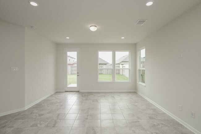 Building Photo - 4807 Westfield Pines Dr