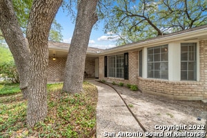 Building Photo - 3622 Pinebluff Dr