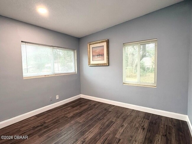 Building Photo - 2455 Princeton Rd