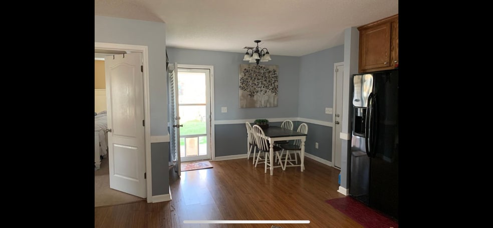 Building Photo - 209 Courthouse Ln