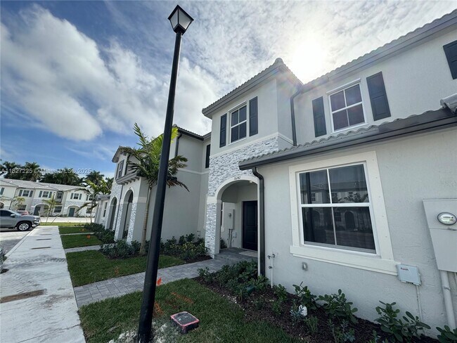 Building Photo - 16242 SW 292nd St