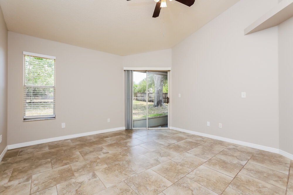 Building Photo - 2523 Dovetail Dr