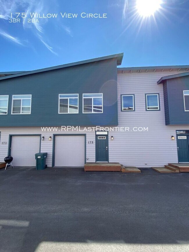 Primary Photo - 175 Willow View Cir