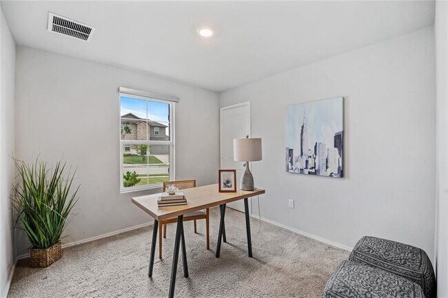 Building Photo - 6100 Shanjia Dr