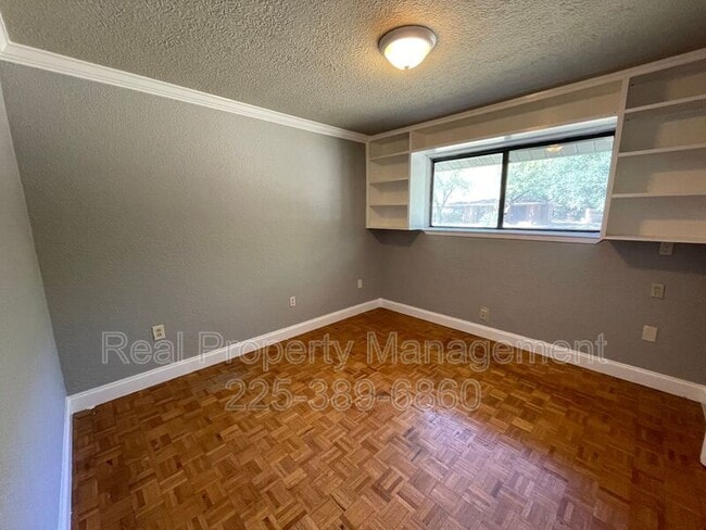 Building Photo - 2351 Sweetleaf St
