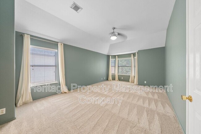Building Photo - 3102 Sable Crossing