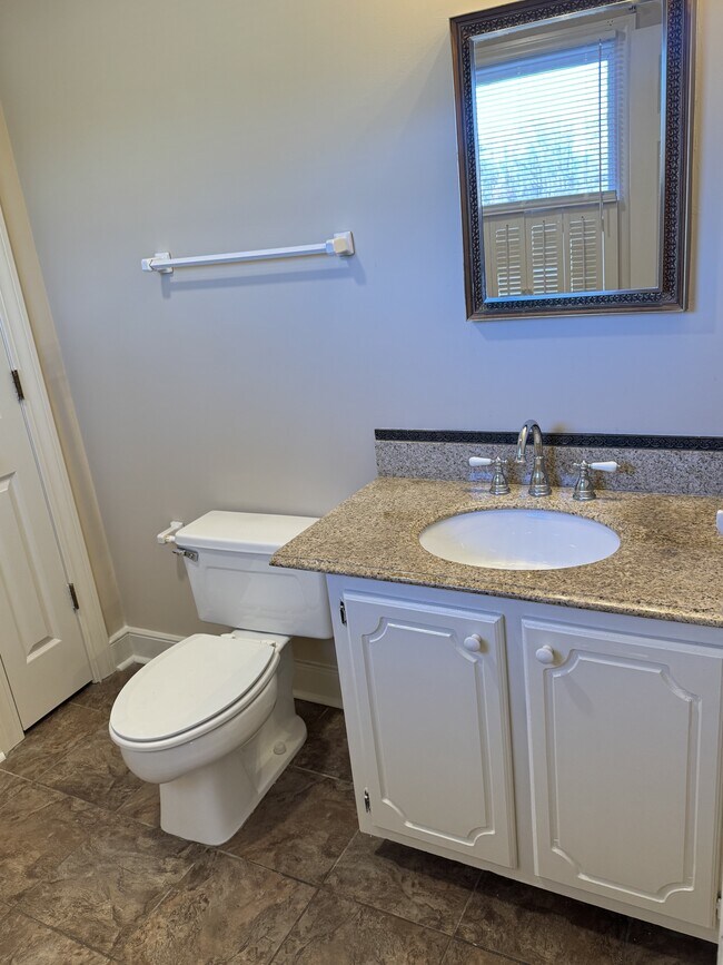 Building Photo - 3564 Mills Rd