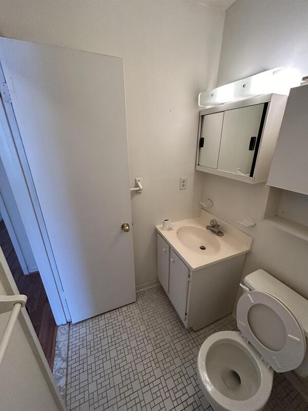Building Photo - 3658 Joycin Ct