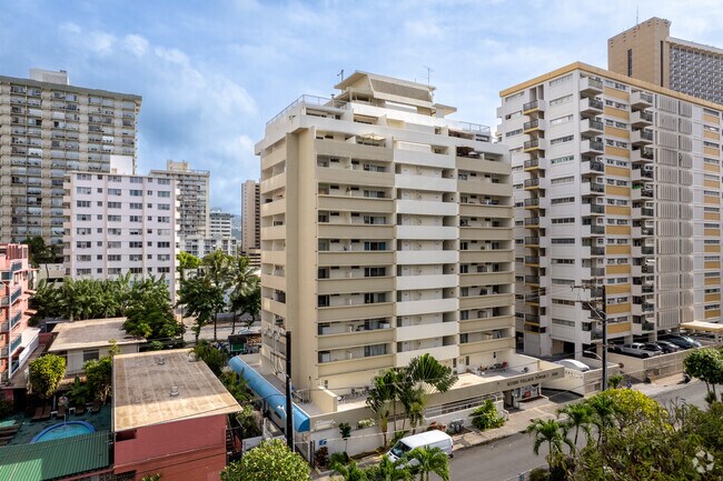 Building Photo - Kuhio Village
