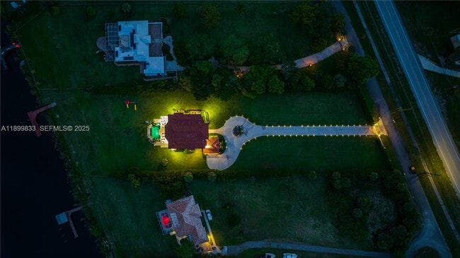 Building Photo - 6152 SW Banks St