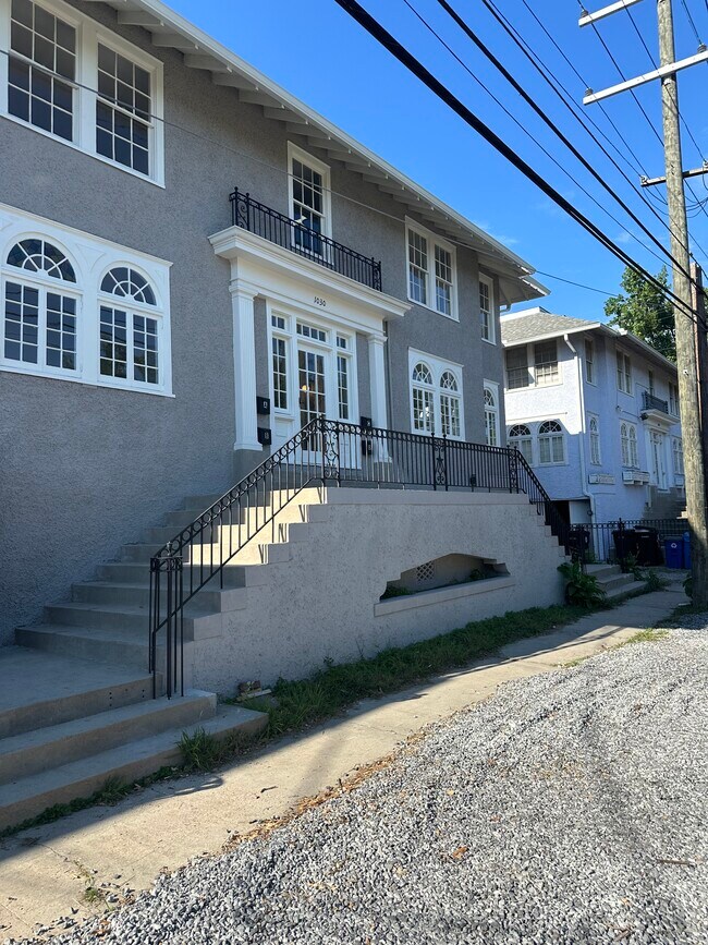 Primary Photo - 1030 Short St