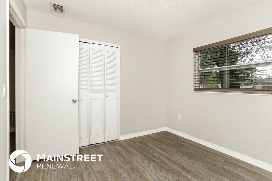 Building Photo - 3728 Yosemite Dr