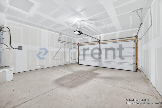 Building Photo - 7715 Canyon Wren Pk