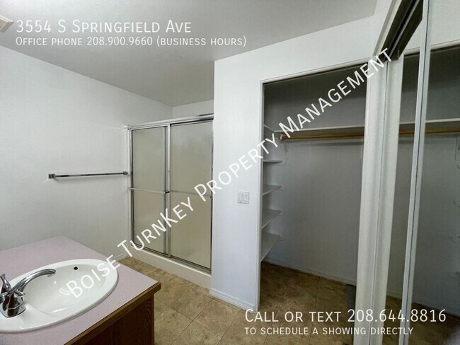 Building Photo - 3554 S Springfield Ave