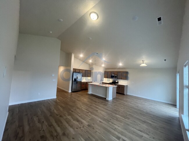 Building Photo - Live in Style! Single-Level 4-Bedroom Home with Modern Upgrades & Amenities