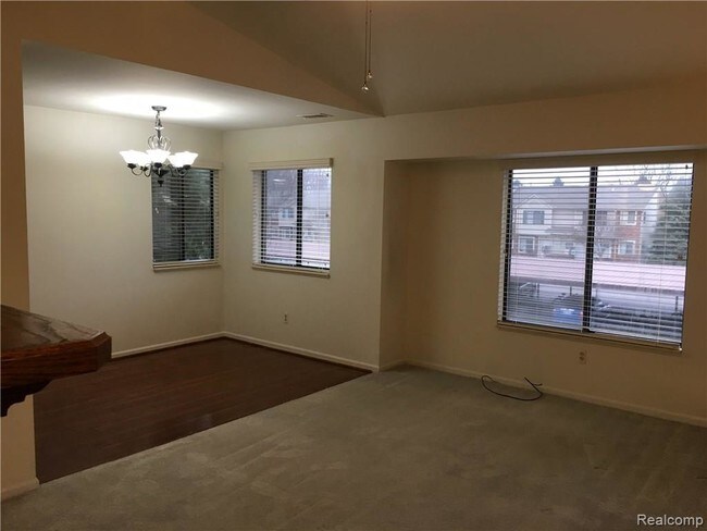 Building Photo - 27552 Harrison Woods Ln