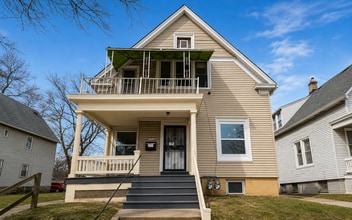 Building Photo - 2955 N 17th St