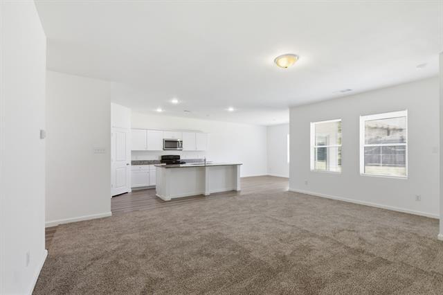 Building Photo - 759 Crestridge Dr
