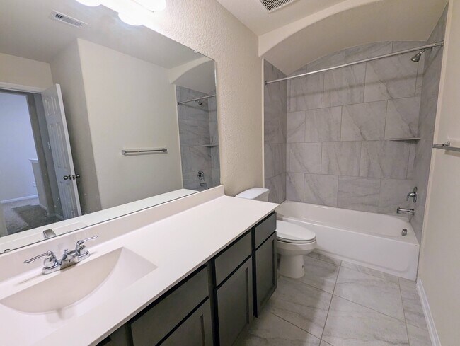 Building Photo - 2132 Pacific Loon Ln