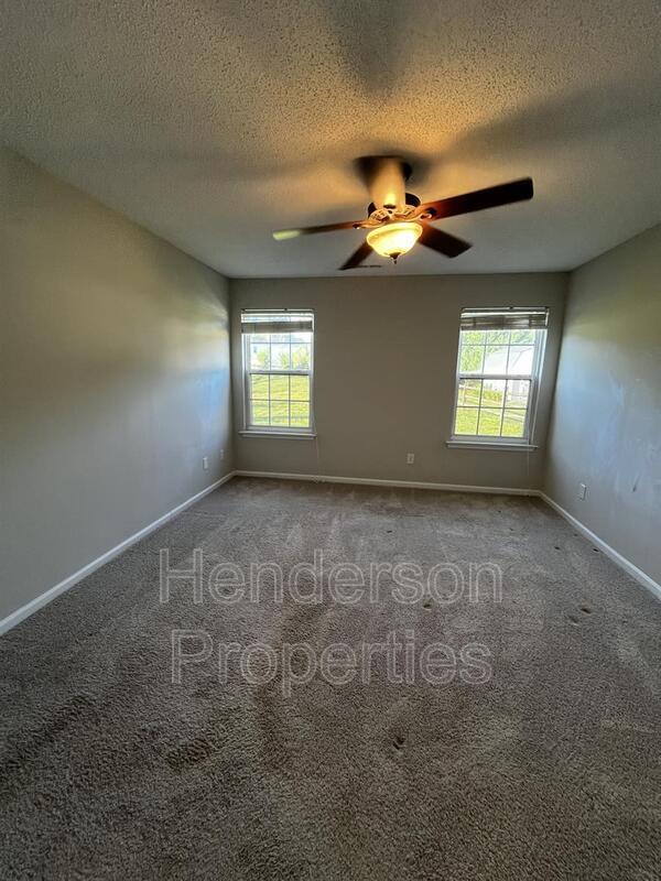 Building Photo - 4004 Shadow Pines Cir