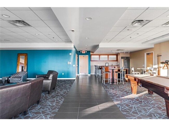 Building Photo - 929 Portland Ave