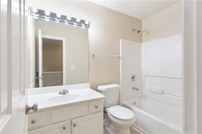 Building Photo - 1038 Annazanes Ct