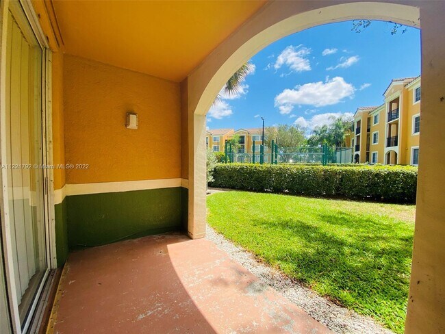 Building Photo - 2360 E Preserve Way