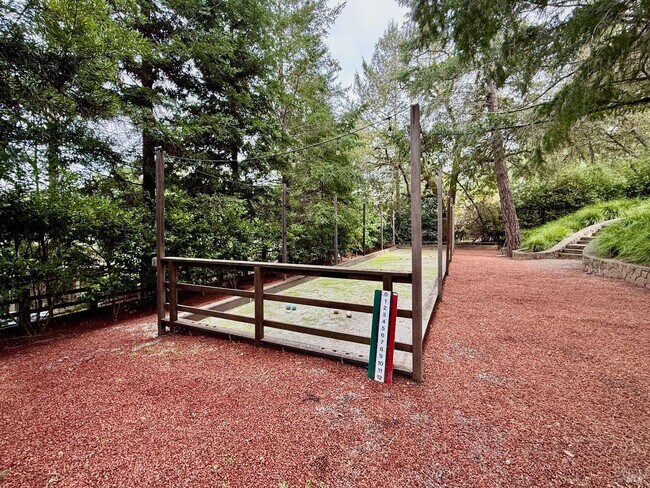 Building Photo - 1607 Foothill Blvd