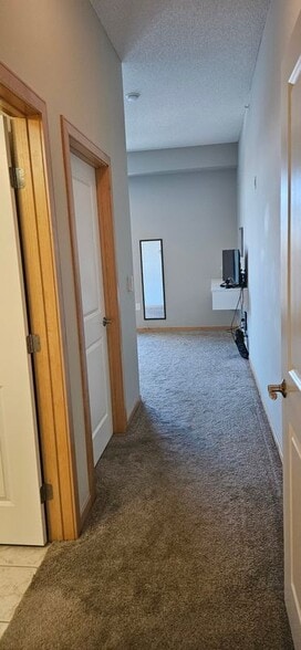 Building Photo - 2201 Village Ln