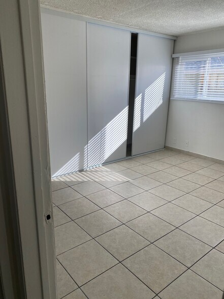 Building Photo - 8529 Willis Ave