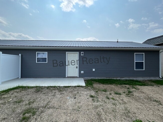 Building Photo - jv223