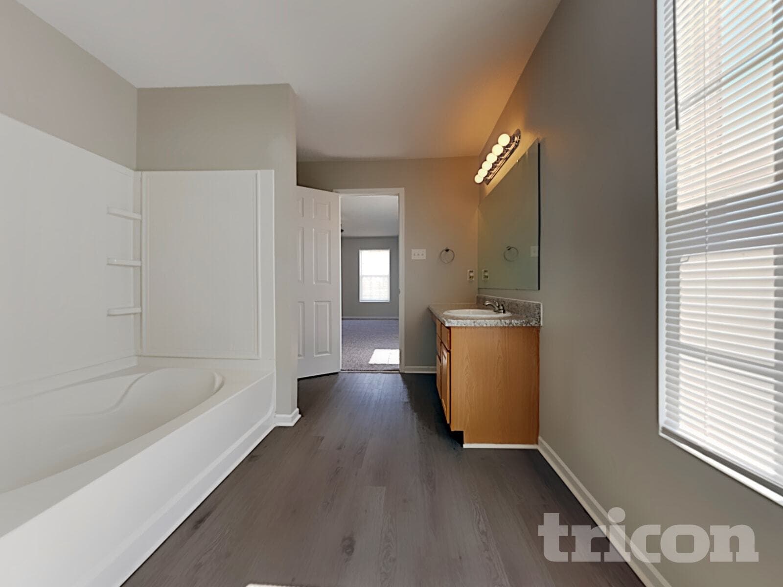 Building Photo - 8144 Crackling Ln