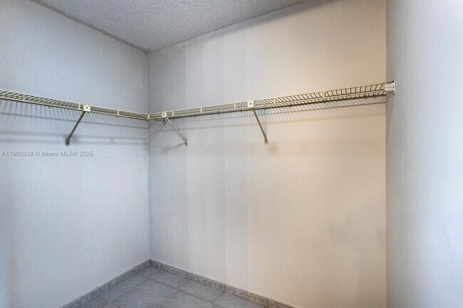 Building Photo - 10290 NW 9th St Cir