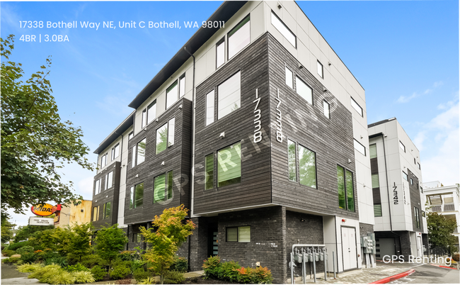 Primary Photo - 17338 Bothell Way NE