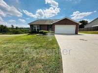 Building Photo - 5330 Blue Star Dr