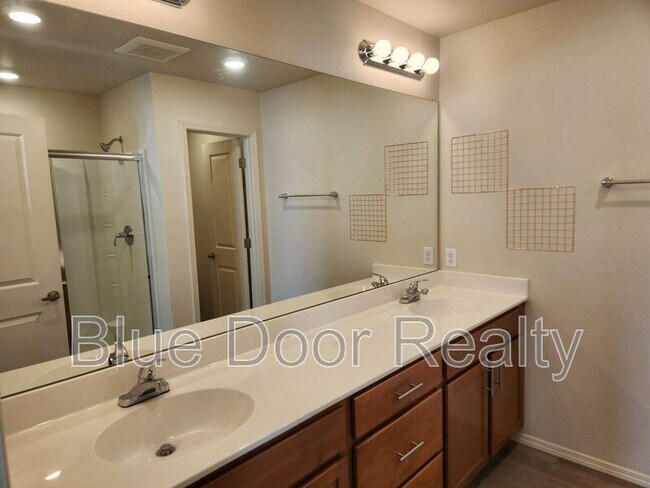 Building Photo - 1224 Tierra Verde Loop