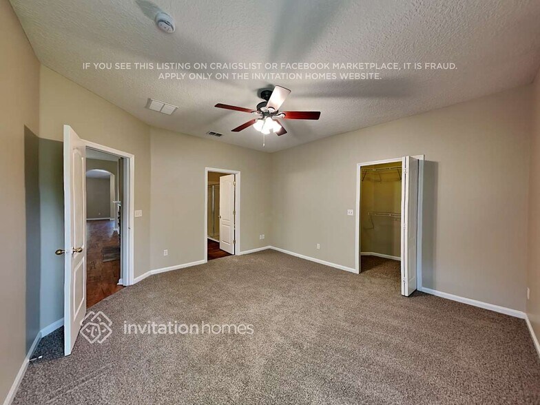 Building Photo - 6245 Apopka Ct