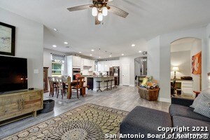 Building Photo - 9113 Sunpool