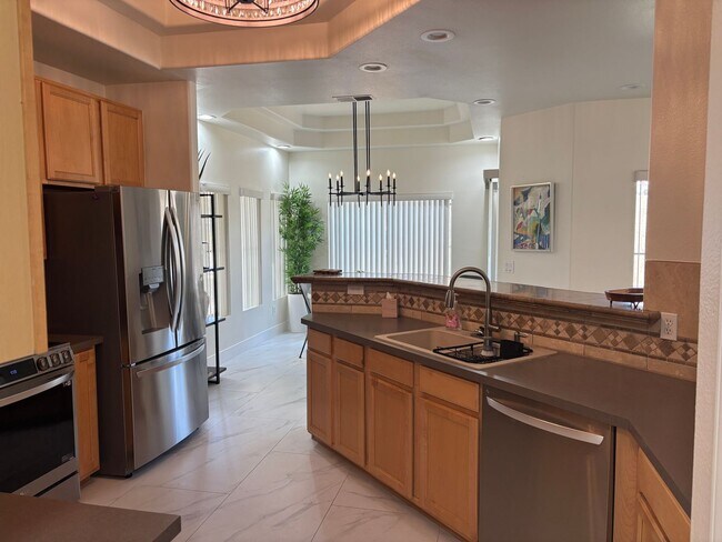Building Photo - Furnished Scottsdale Condo w/2 car garage