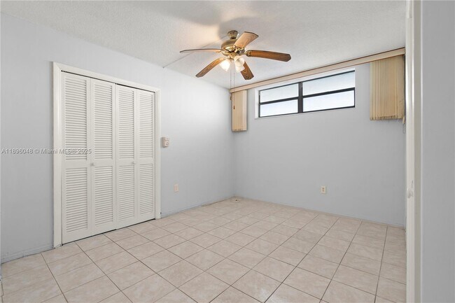 Building Photo - 3020 Marcos Dr