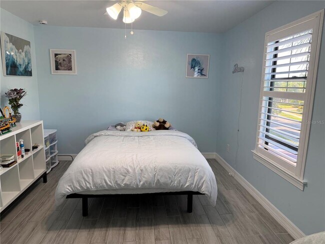 Building Photo - 2599 Marton Oak Blvd