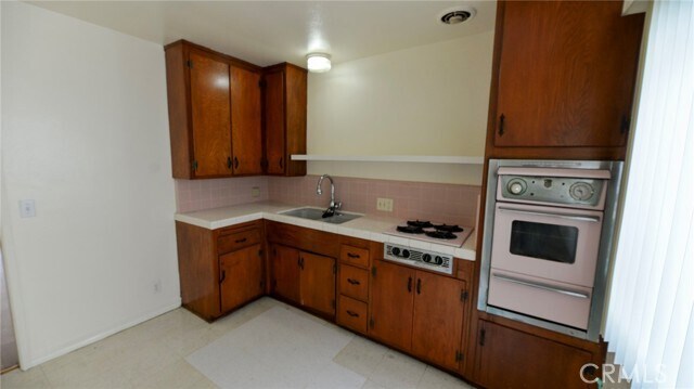 Building Photo - 142 Avenida Miramar