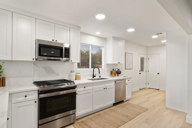 Building Photo - 5891 28th St