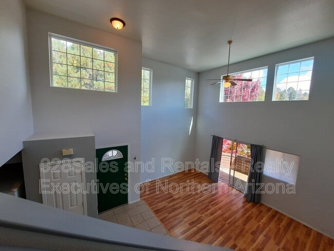 Building Photo - 1097 W Overland Pass Dr