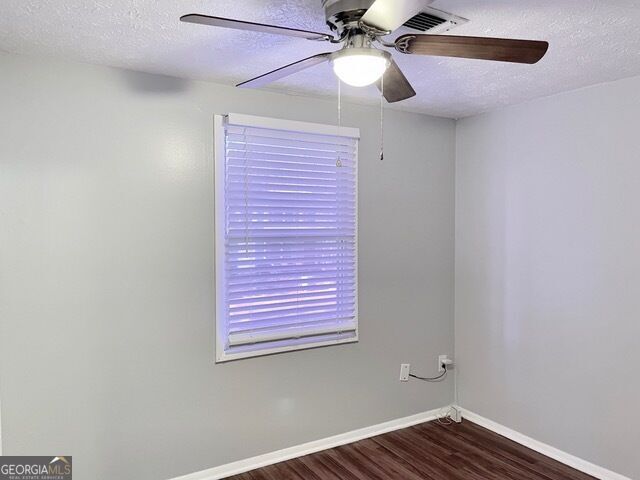 Building Photo - 1719 Cumberland Valley Dr SE