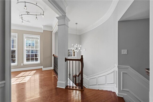 Building Photo - 2117 Wylmoor Way