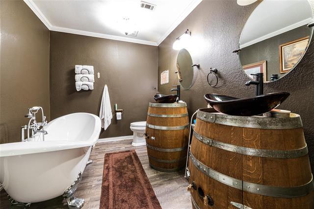 Building Photo - 3674 TX-243