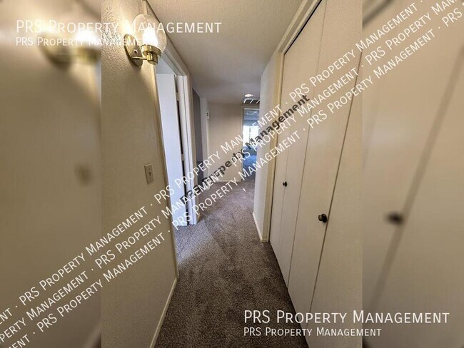 Building Photo - 85 S Crestview St