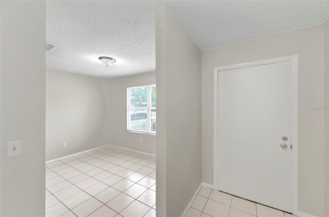 Building Photo - 8124 Omaha Cir