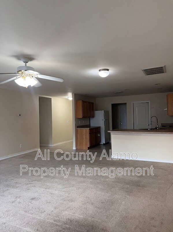 Building Photo - 8133 Morning Grove